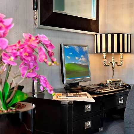 Hotel Tryp By Wyndham Aquamarin