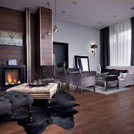 Tryp By Wyndham Aquamarin Hotel