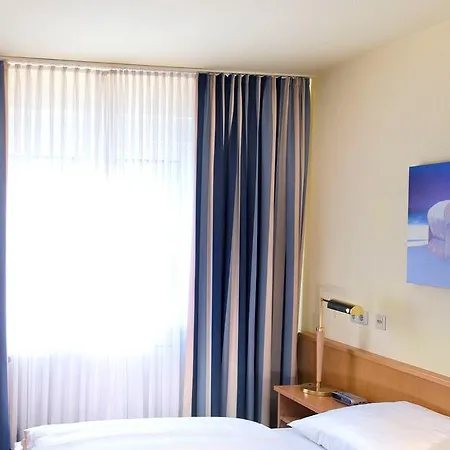 Tryp By Wyndham Aquamarin